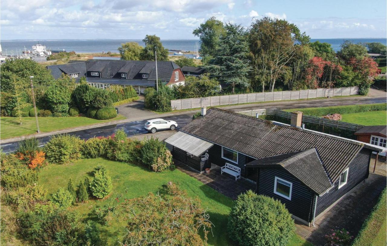 Stunning Home In Augustenborg With Kitchen エクステリア 写真